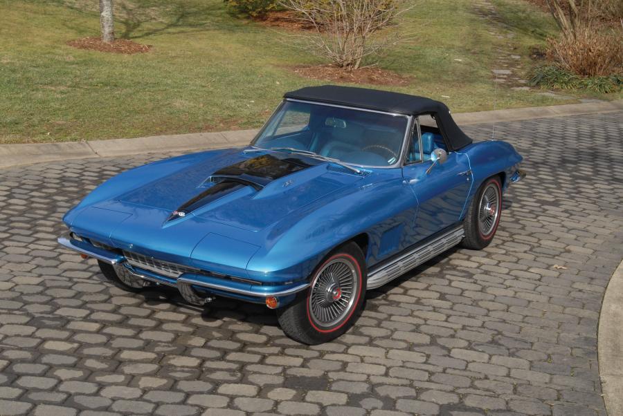  Chevrolet Corvette 427-435 Roadster 1967 года  (фото 14 из 28)
